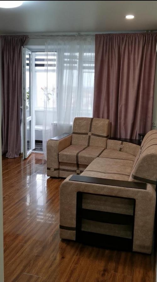 Studio Apartment In The Center Shostka Exteriér fotografie